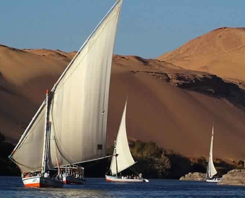 1114885786_aswan felucca exper