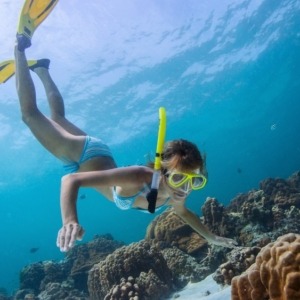 Tiran-island-boat-trip-sea-trip-snorkeling-axatours-5