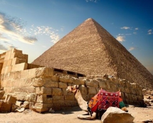 pyramids of giza