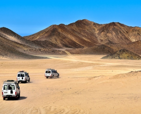 jeep safari-blue hole-adventure-abo galom-axatour