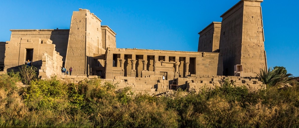 luxor-elkarnak-hatshepswt-luxor temple-vally of the kings-memnon-phile temple-axa tour (10)