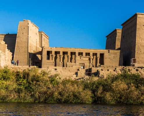 luxor-elkarnak-hatshepswt-luxor temple-vally of the kings-memnon-phile temple-axa tour (10)