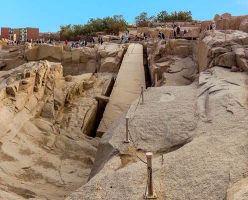 luxor-elkarnak-hatshepswt-luxor temple-vally of the kings-memnon-phile temple-axa tour (5)
