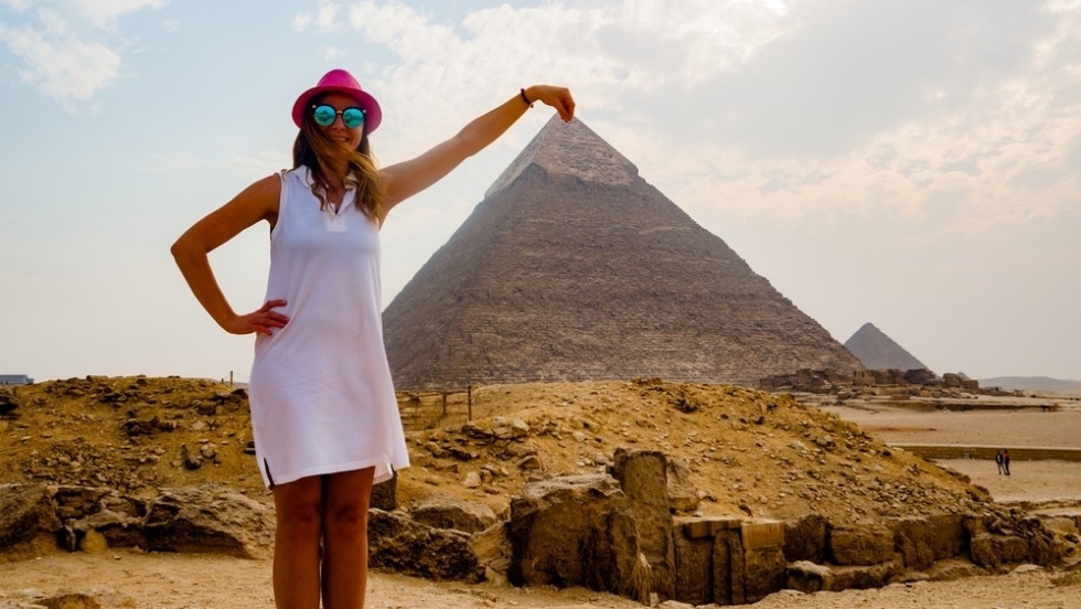 Cairo tour - Luxor- Giza pyramids