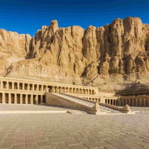 morning-time-at-valley-of-the-kings-in-luxor-city--egypt-951657442-5c1e008fc9e77c00011a4843
