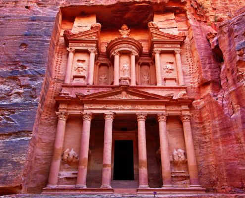Petra , axa tours, cover