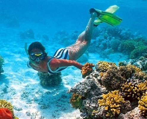Sharm Elnaga.jpg 3jpg snorkelinh in Hurghada